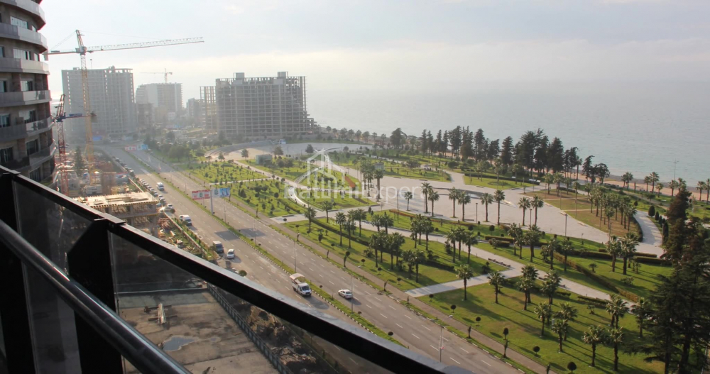 Mənzil 75.86 m² - Lech və Maria Kachinsky, Batumi, Gürcüstan