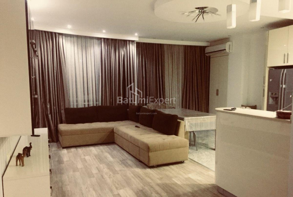 Mənzil 150 m² - Vaxtanq Qorqasali, Batumi, Gürcüstan