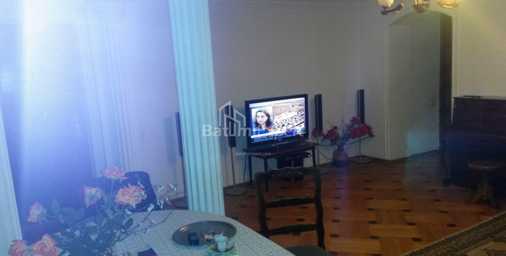 Mənzil 83 m² - Zuraba Qorqiladze, Batumi, Gürcüstan