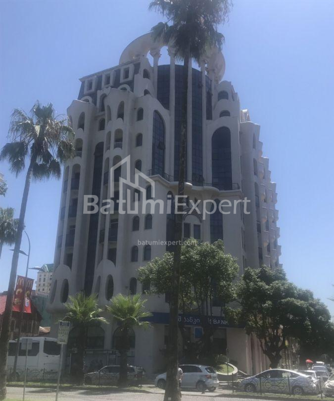 Mənzil 54 m² - Rustaveli, Batumi, Gürcüstan