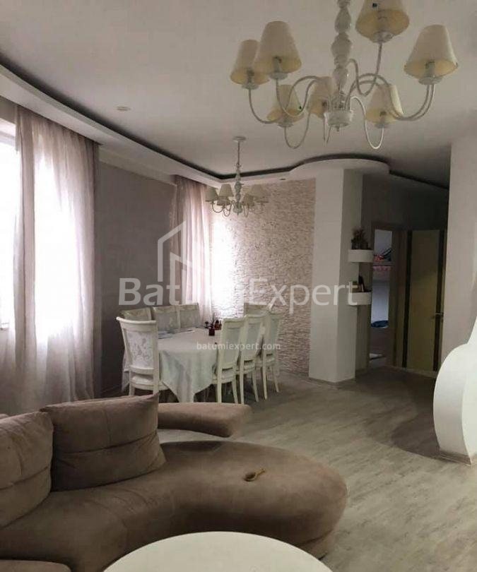 Mənzil 113 m² - Yurievskaya, Batumi, Gürcüstan