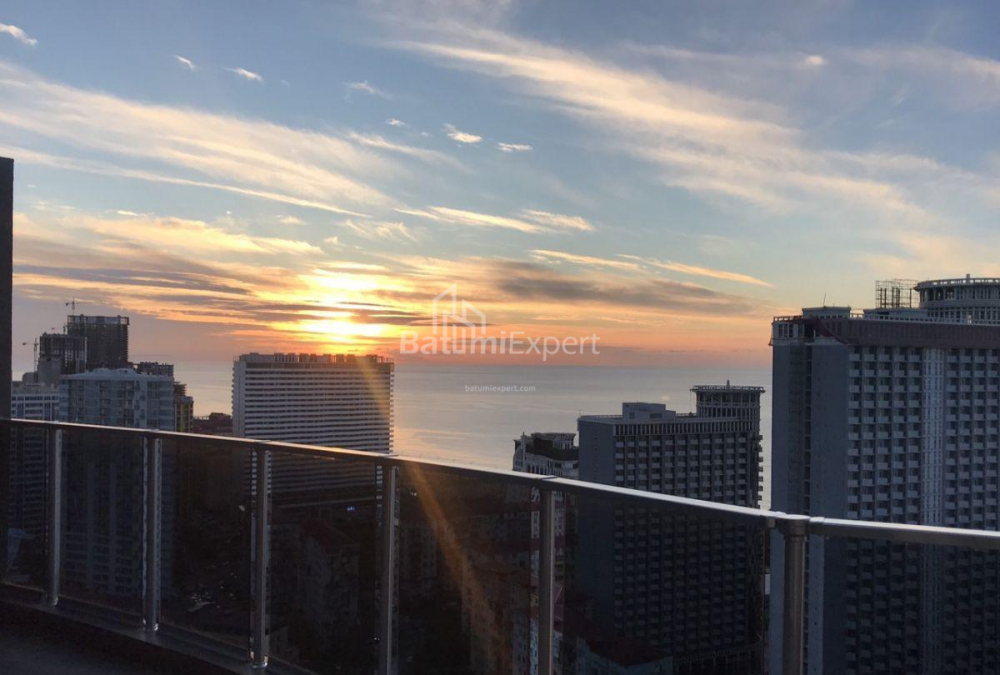 Mənzil 103 m² - Niko Pirosmani, Batumi, Gürcüstan
