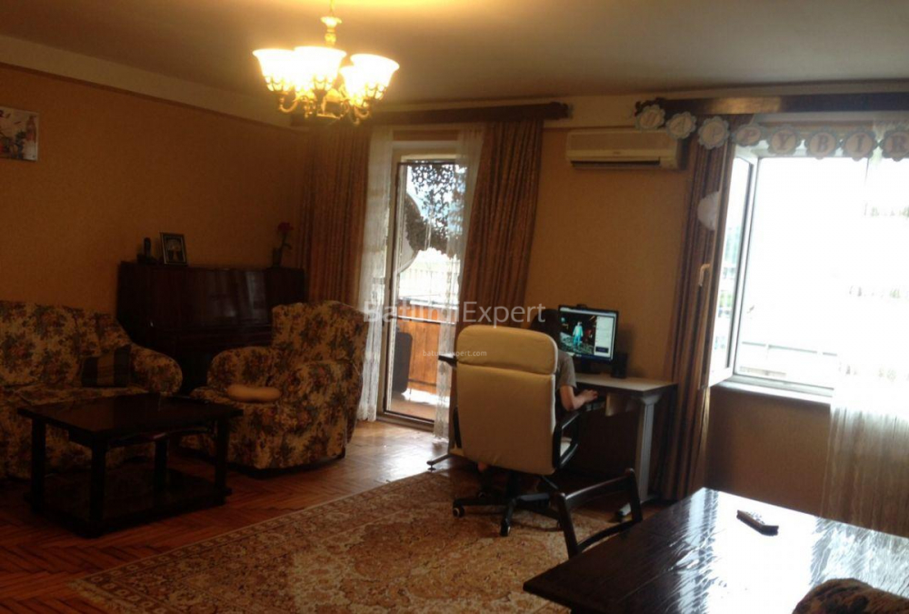 Mənzil 96 m² - İvane Cavaxişvili, Batumi, Gürcüstan