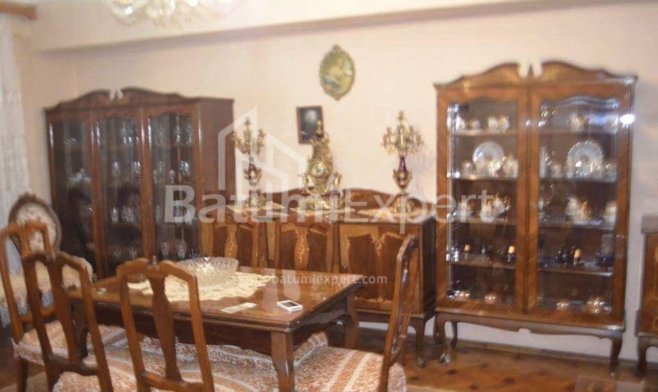 Mənzil 97 m² - Ekvtime Takaişvili, Batumi, Gürcüstan