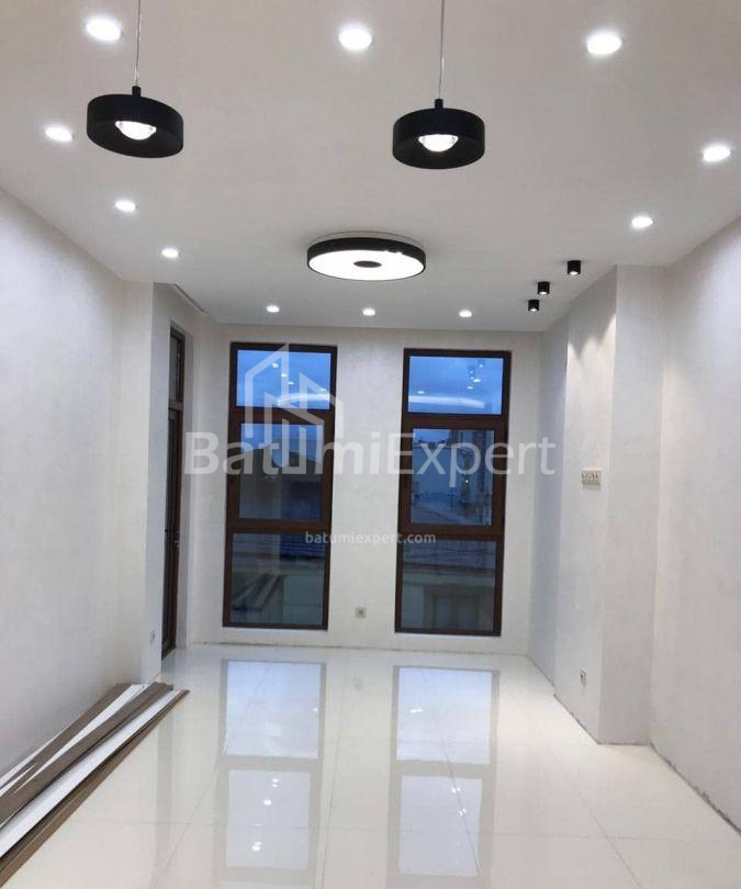 Mənzil 85 m² - Yurievskaya, Batumi, Gürcüstan