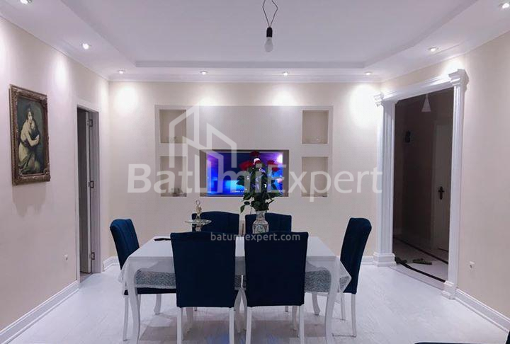 Mənzil 86 m² - Aleksandra Puşkin, Batumi, Gürcüstan