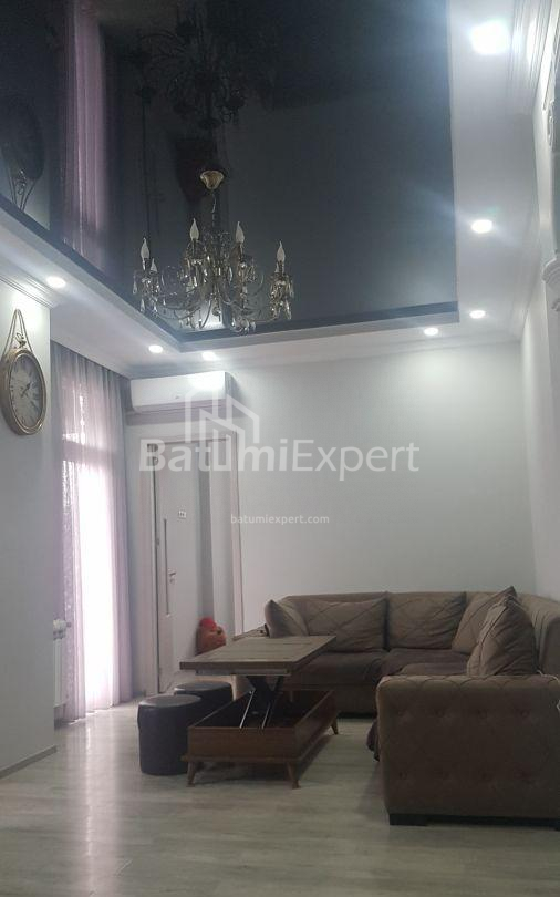 Mənzil 75 m² - Mixail Lermontov, Batumi, Gürcüstan