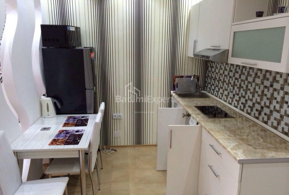 Mənzil 33 m² - Şerif Ximşiaşvili, Batumi, Gürcüstan
