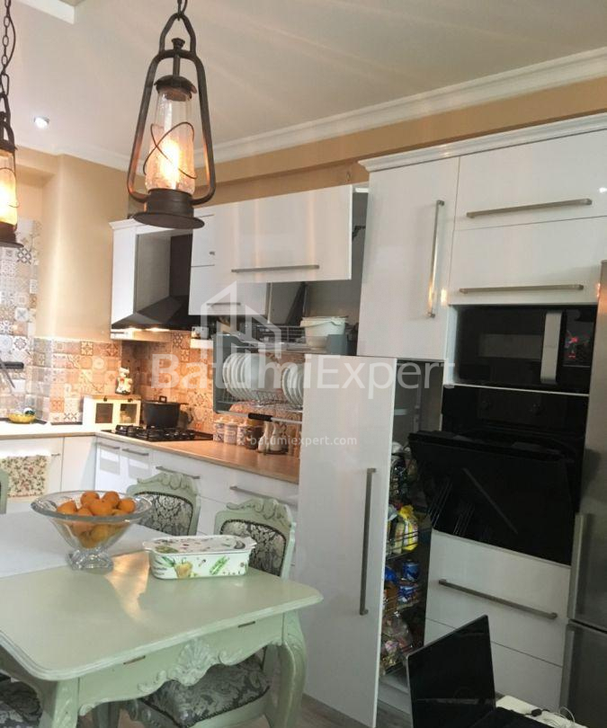 Mənzil 85 m² - Xaydarə Abaşidze, Batumi, Gürcüstan