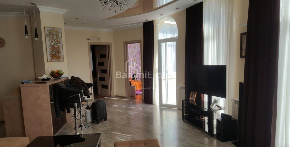 Mənzil 133 m² - Yurievskaya, Batumi, Gürcüstan
