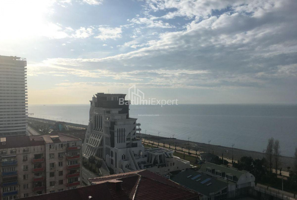 Mənzil 33 m² - Şerif Ximşiaşvili, Batumi, Gürcüstan