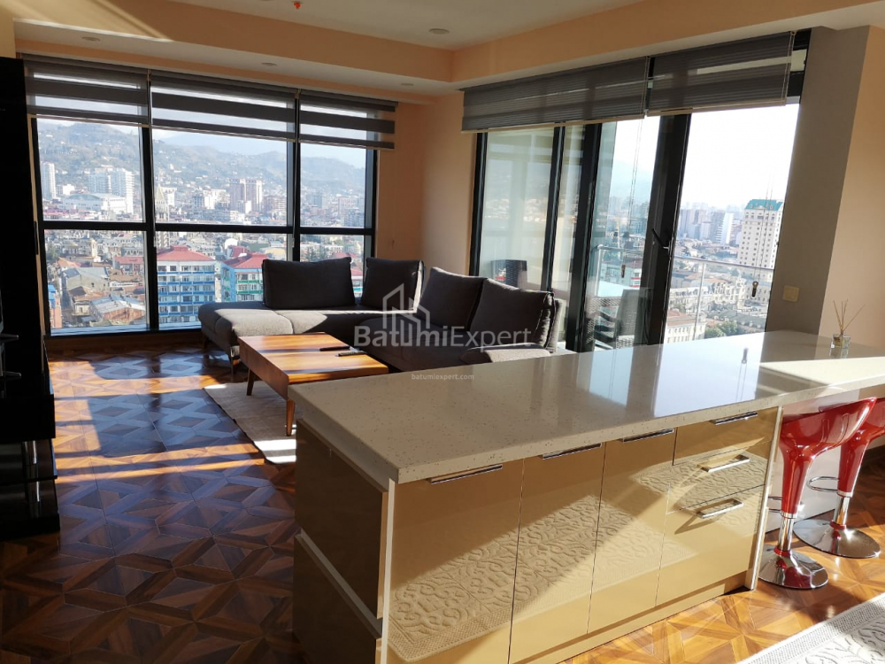 Mənzil 90 m² - Rustaveli, Batumi, Gürcüstan