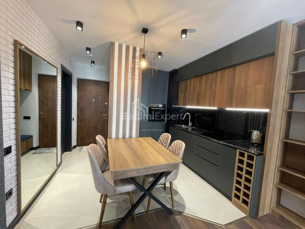 Mənzil 61.6 m² - Qəhrəmanlar Xiyabanı, Batumi, Gürcüstan