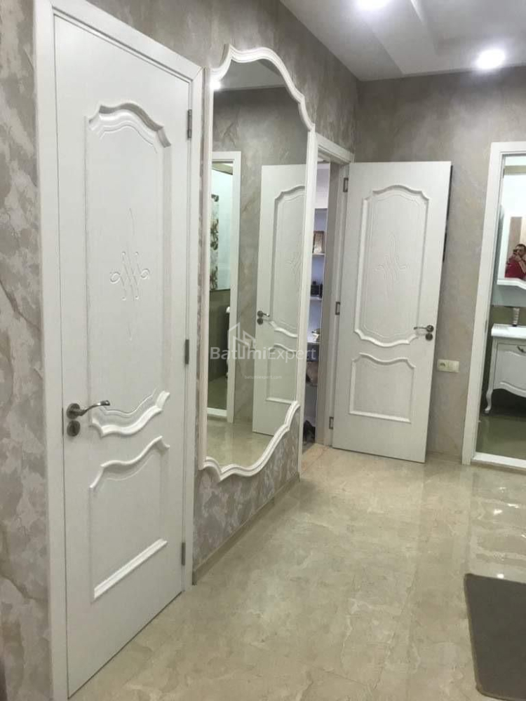 Mənzil 70 m² - İlya Çavçavadze, Batumi, Gürcüstan