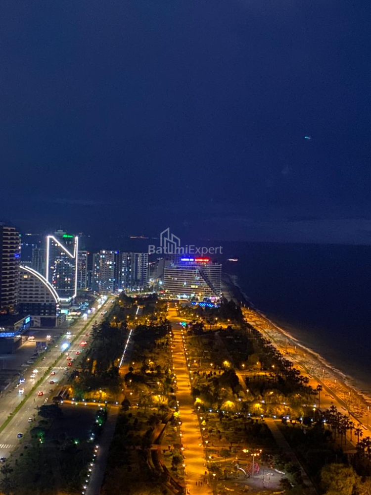 Mənzil 50 m² - Lech və Maria Kachinsky, Batumi, Gürcüstan