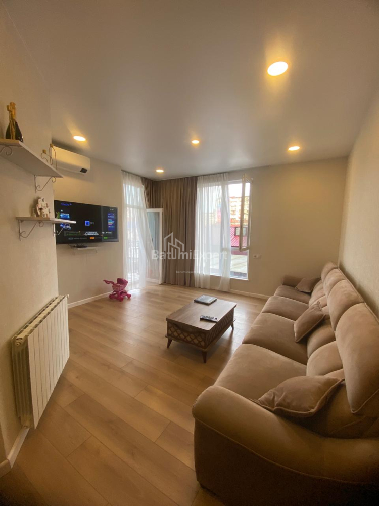 Mənzil 100 m² - Ekvtime Takaişvili, Batumi, Gürcüstan