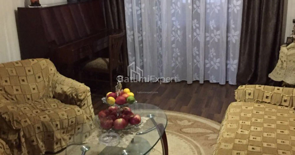 Mənzil 100 m² - Selima Ximşiaşvili, Batumi, Gürcüstan
