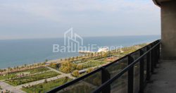 Mənzil 75.86 m² - Lech və Maria Kachinsky, Batumi, Gürcüstan