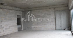 Mənzil 75.86 m² - Lech və Maria Kachinsky, Batumi, Gürcüstan