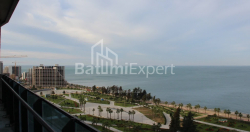 Mənzil 75.86 m² - Lech və Maria Kachinsky, Batumi, Gürcüstan