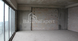 Mənzil 75.89 m² - Lech və Maria Kachinsky, Batumi, Gürcüstan