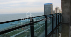 Mənzil 76.07 m² - Lech və Maria Kachinsky, Batumi, Gürcüstan