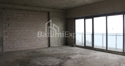 Mənzil 76.12 m² - Lech və Maria Kachinsky, Batumi, Gürcüstan
