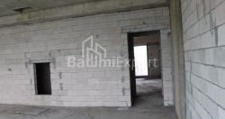 Mənzil 76.12 m² - Lech və Maria Kachinsky, Batumi, Gürcüstan