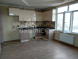 Mənzil 72 m² - Petra Melikişvili, Batumi, Gürcüstan
