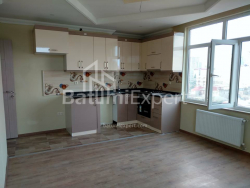 Mənzil 72 m² - Petra Melikişvili, Batumi, Gürcüstan