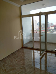 Mənzil 72 m² - Petra Melikişvili, Batumi, Gürcüstan