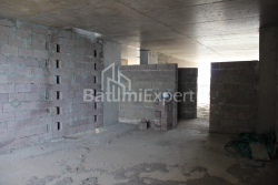 Mənzil 42.75 m² - Lech və Maria Kachinsky, Batumi, Gürcüstan