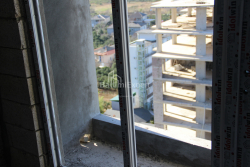 Tikilməkdə olan obyekt 70.5 m² - Lech və Maria Kachinsky, Batumi, Gürcüstan