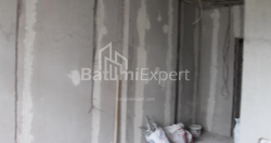 Tikilməkdə olan obyekt 28.1 m² - Lech və Maria Kachinsky, Batumi, Gürcüstan