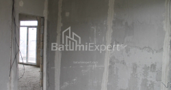 Tikilməkdə olan obyekt 74.8 m² - Lech və Maria Kachinsky, Batumi, Gürcüstan