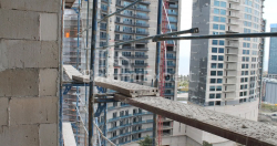 Tikilməkdə olan obyekt 30.7 m² - Lech və Maria Kachinsky, Batumi, Gürcüstan