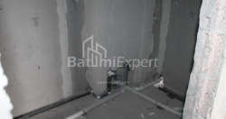 Tikilməkdə olan obyekt 55.8 m² - Lech və Maria Kachinsky, Batumi, Gürcüstan