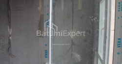 Tikilməkdə olan obyekt 30.7 m² - Lech və Maria Kachinsky, Batumi, Gürcüstan