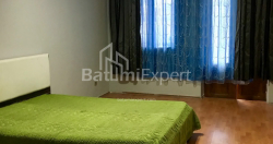 Mənzil 200 m² - Zviada Qamsaxurdiya, Batumi, Gürcüstan