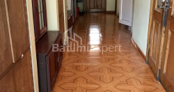 Mənzil 200 m² - Zviada Qamsaxurdiya, Batumi, Gürcüstan
