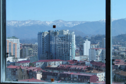 Mənzil 43.2 m² - Qəhrəmanlar Xiyabanı, Batumi, Gürcüstan