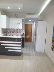 Mənzil 1-комн 41 m² - Rustaveli, Batumi