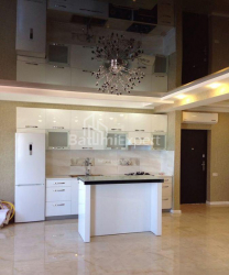 Mənzil 3-комн 86 m² - Rustaveli, Batumi
