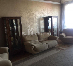 Mənzil 3-комн 80 m² - Yurievskaya, Batumi