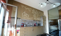 Mənzil 4-комн 93 m² - Vaxtanq Qorqasali, Batumi