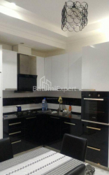 Mənzil 7-комн 130 m² - Şerif Ximşiaşvili, Batumi