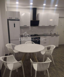 Mənzil 55 m² - Şerif Ximşiaşvili, Batumi, Gürcüstan