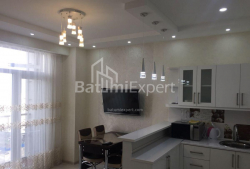 Mənzil 3-комн 67 m² - Zuraba Qorqiladze, Batumi