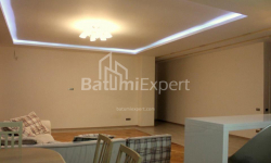 Mənzil 3-комн 160 m² - İlya Çavçavadze, Batumi