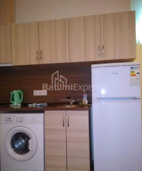 Mənzil 1-комн 33 m² - Şerif Ximşiaşvili, Batumi